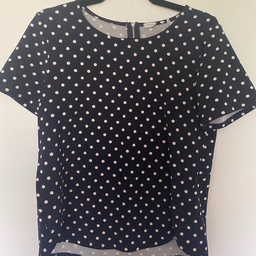 Polk a dot Women’s Shirt Medium
